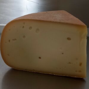 Fromage de vache 1kg 13€ (prix exact à voir sur la facture au jardin) réception le 7 et 12 août
